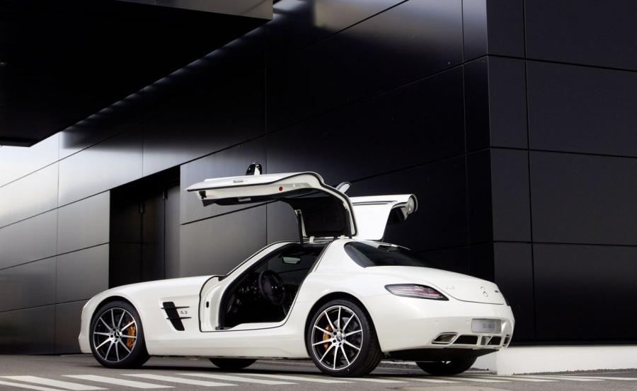  Mercedes-Benz SLS AMG GT 2013 года  (фото 102 из 110)